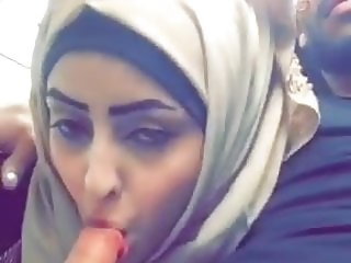 Hijabi blowjob car paki teen